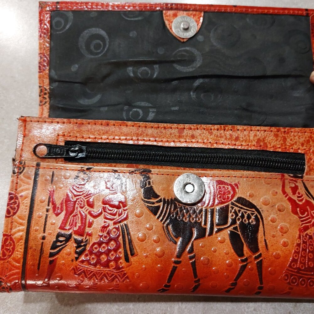 Women's Genuine Leather Tooled Tan Wallet w/Camel Print - Tan/Black/Red - Small